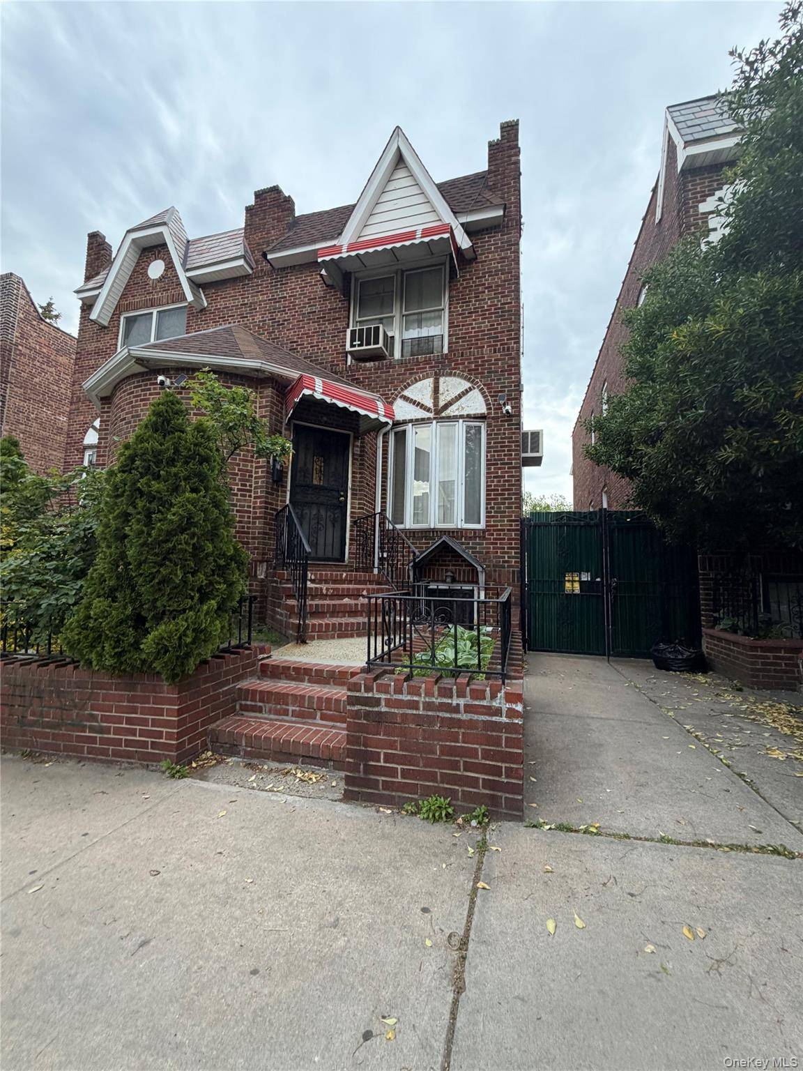 Maison 4 chambres à vendre à East Elmhurst - New York - USA - 1