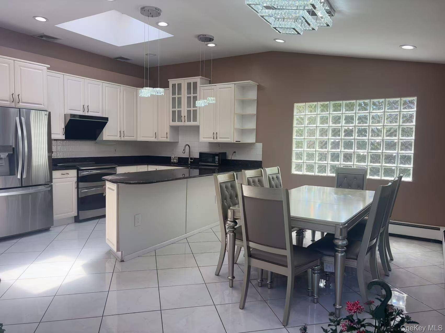 4 Bedroom Home for Sale in East Meadow - New York - USA - 8