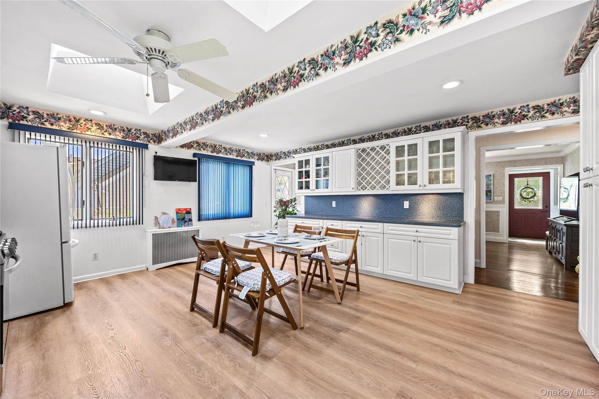 4 Bedroom Home for Sale in East Meadow - New York - USA - 6