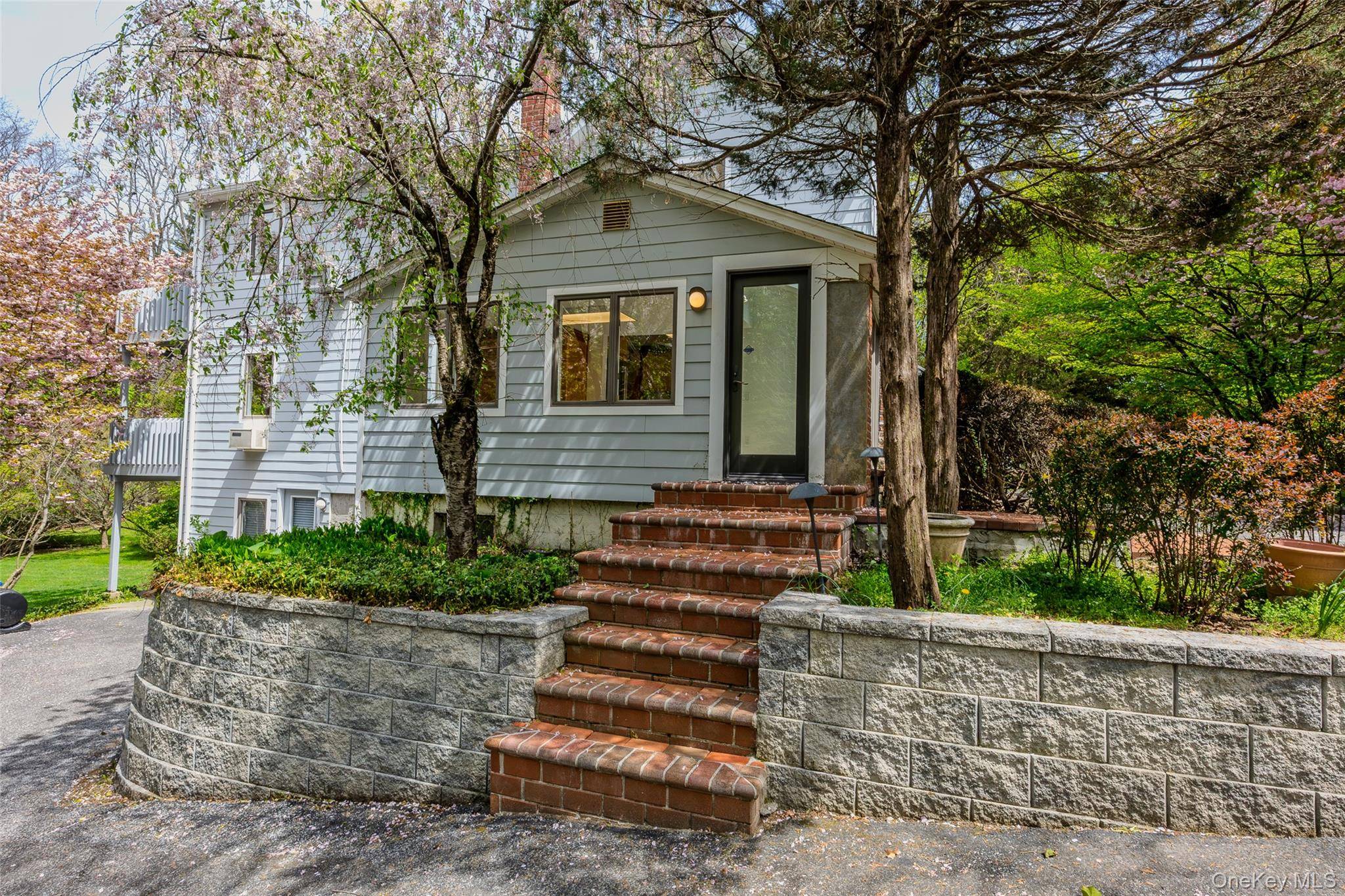 Casa com 4 Quartos à Venda em East Setauket - Nova Iorque - EUA - 4