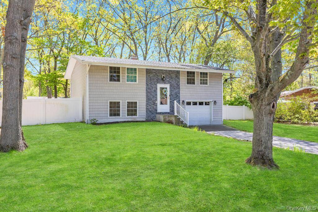 Casa com 4 Quartos à Venda em East Setauket - Nova Iorque - EUA - 2