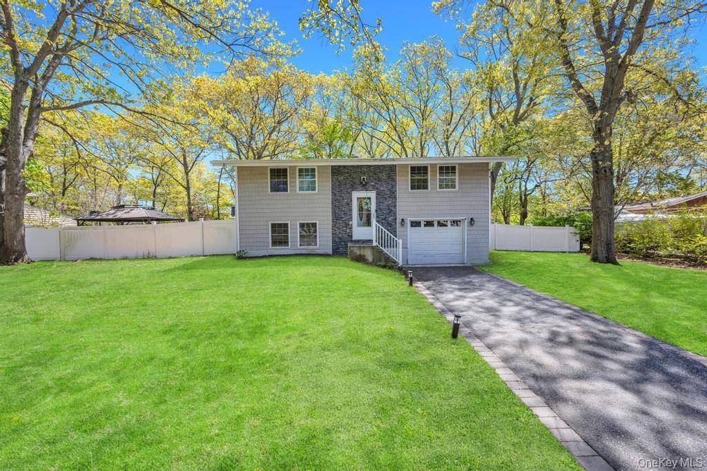 Casa com 4 Quartos à Venda em East Setauket - Nova Iorque - EUA - 3