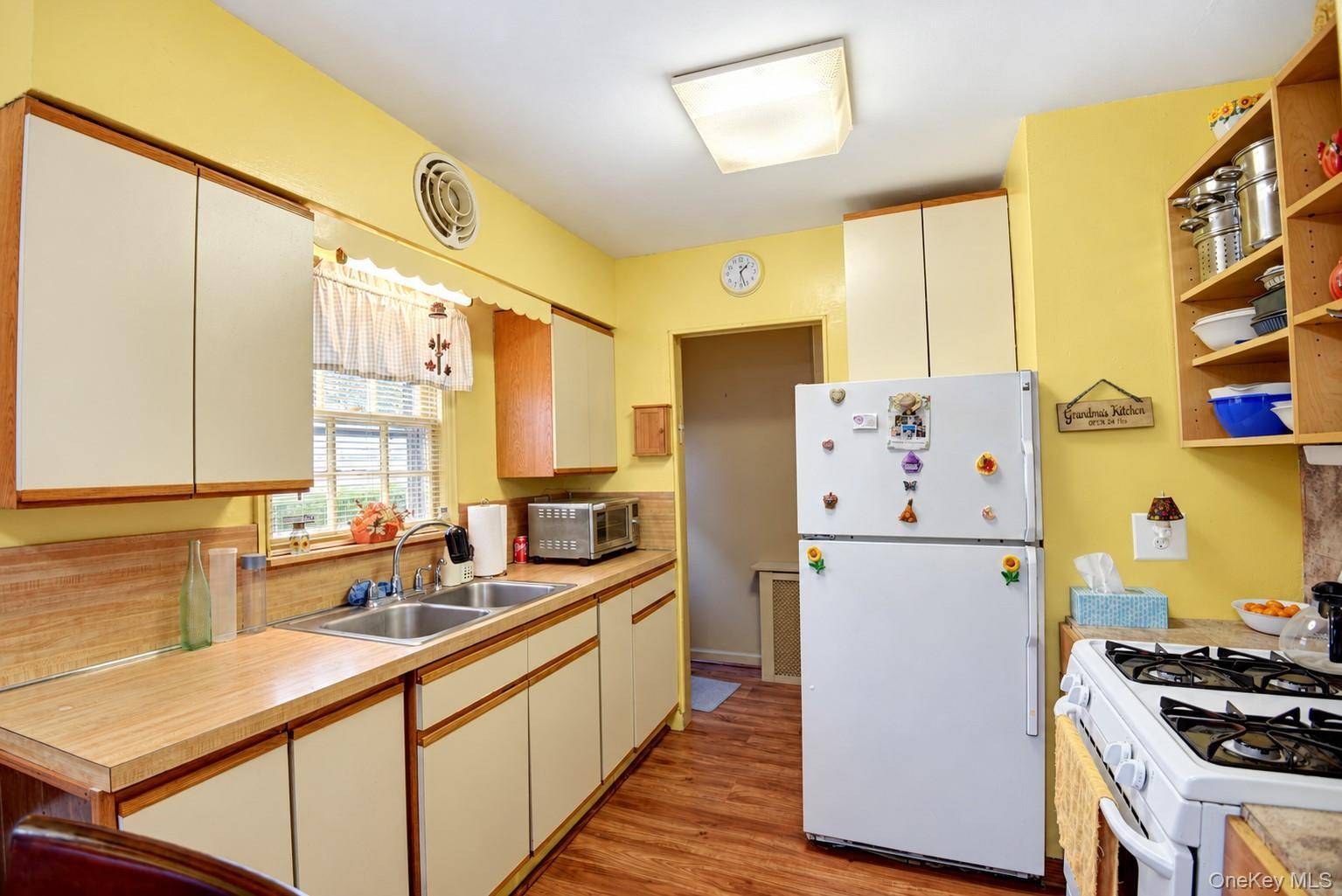Casa com 4 Quartos à Venda em Elmont - Nova Iorque - EUA - 7