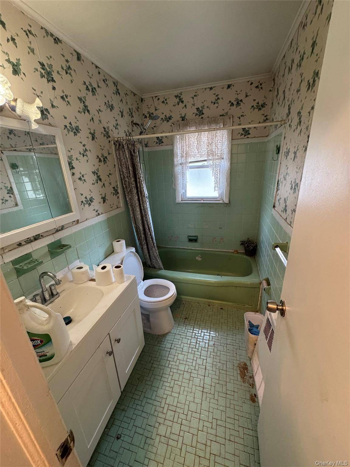 Casa com 4 Quartos à Venda em Elmont - Nova Iorque - EUA - 4