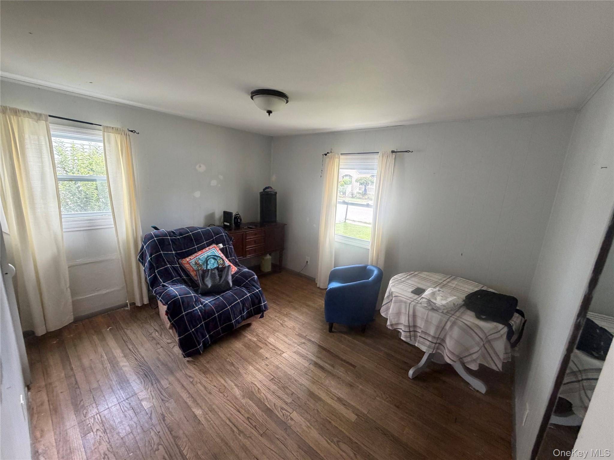 Casa com 4 Quartos à Venda em Elmont - Nova Iorque - EUA - 7
