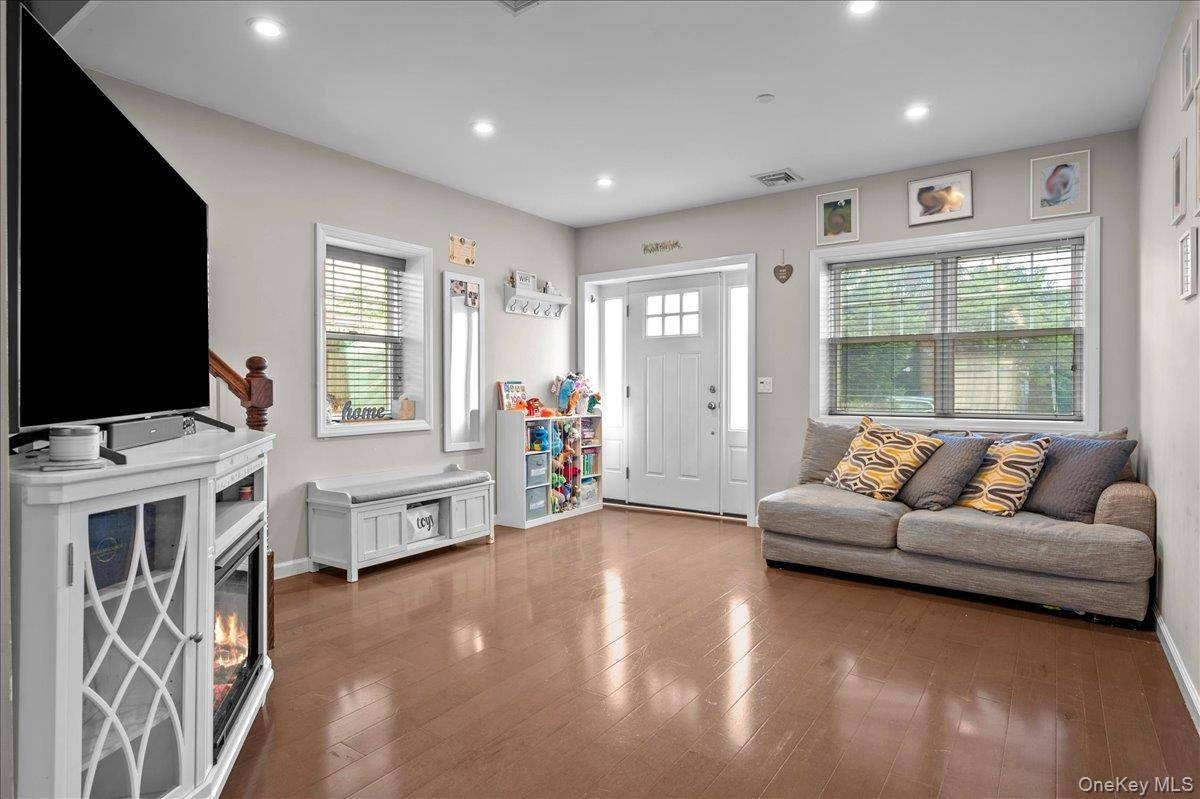 Casa com 4 Quartos à Venda em Elmsford - Nova Iorque - EUA - 4