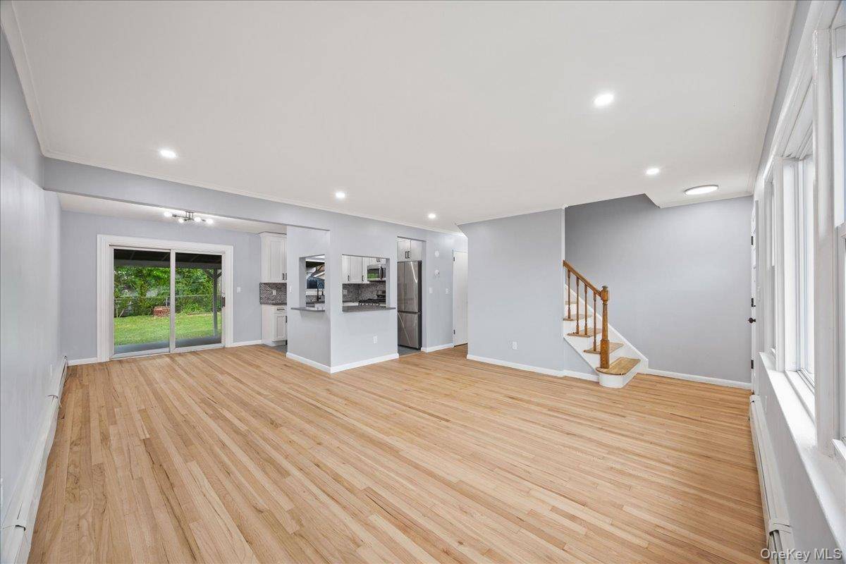 4 Bedroom Home for Sale in Elmsford - New York - USA - 4