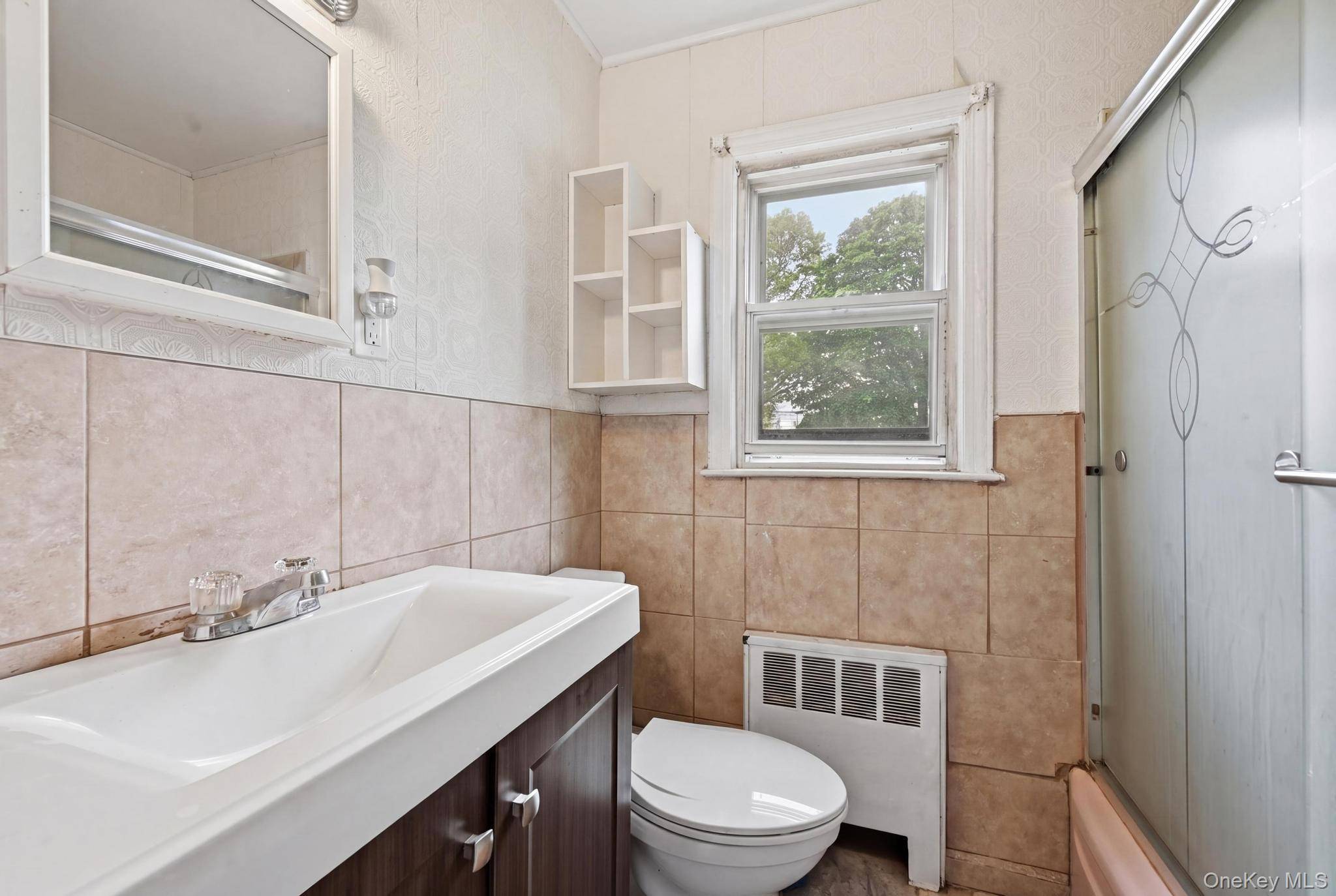 Casa de 4 Dormitorios en Venta en Farmingdale - Nueva York - EE. UU. - 6