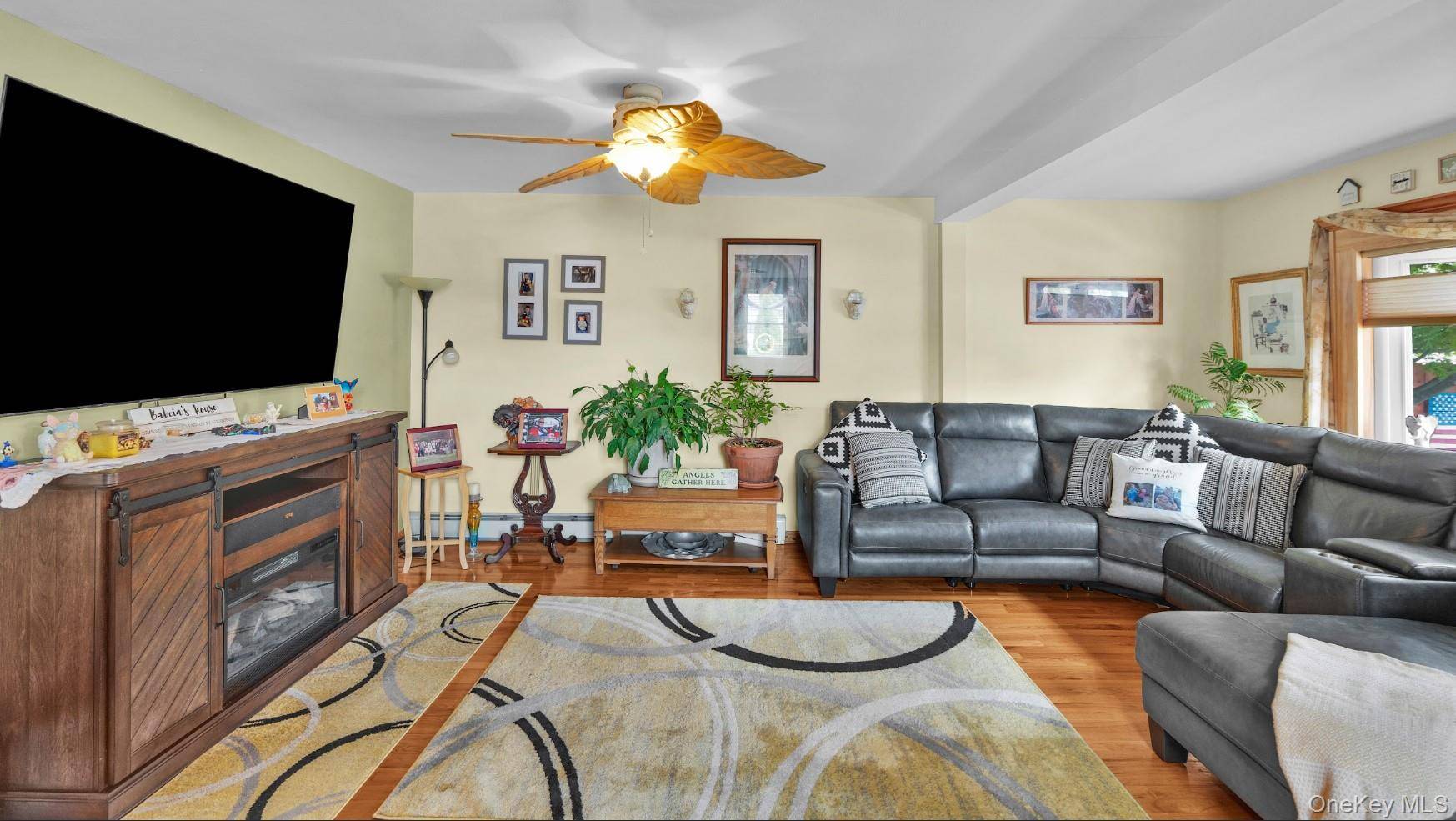 Casa com 4 Quartos à Venda em Farmingdale - Nova Iorque - EUA - 5