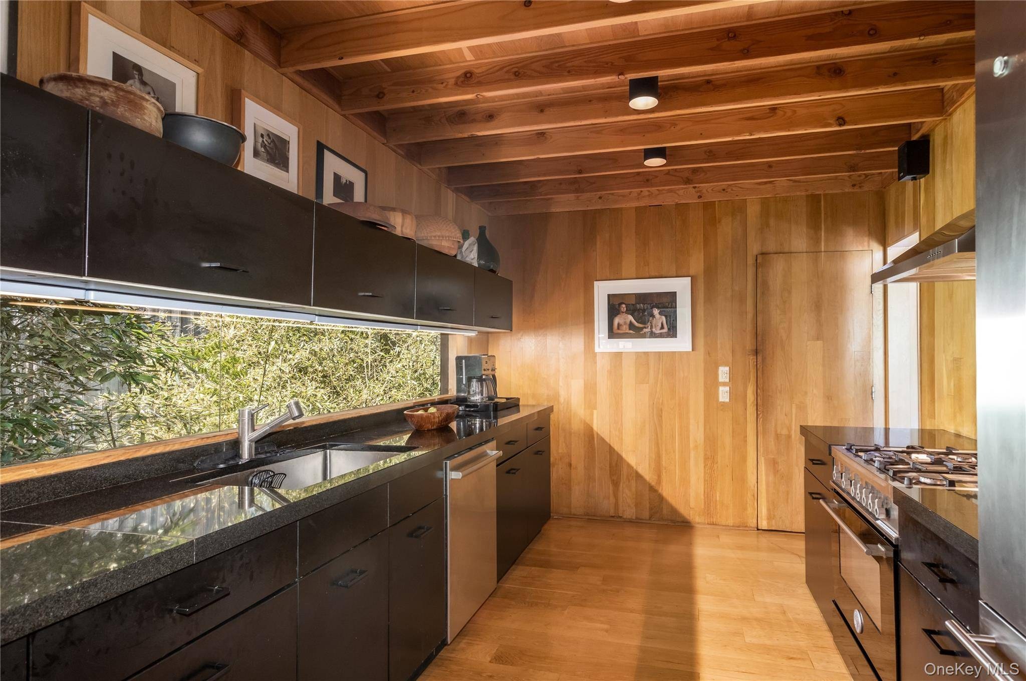 Casa de 4 Dormitorios en Venta en Fire Island Pines, Fire Island, NY - 6