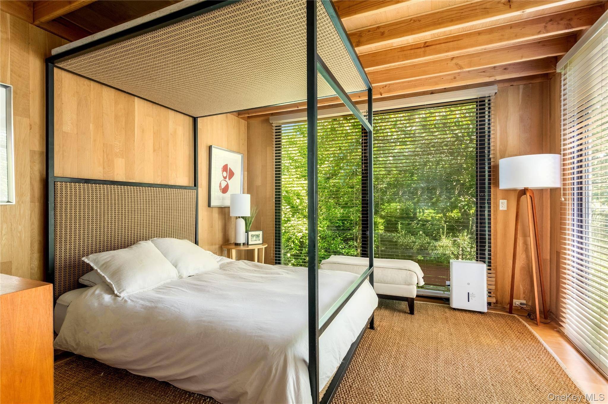 Casa de 4 Dormitorios en Venta en Fire Island Pines, Fire Island, NY - 7