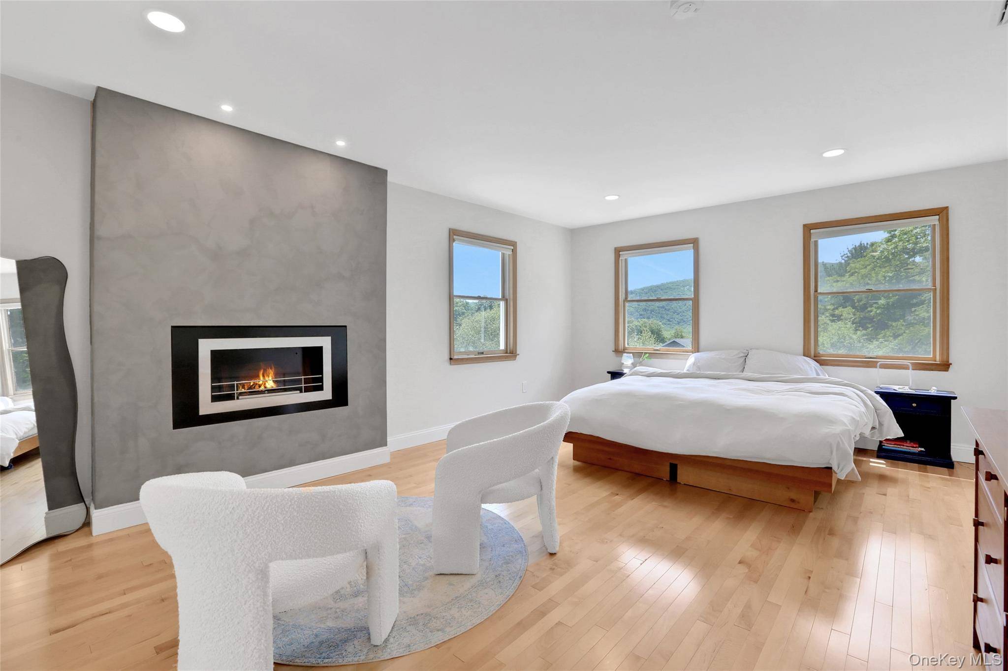 4 Bedroom Home for Sale in Fishkill - New York - USA - 3