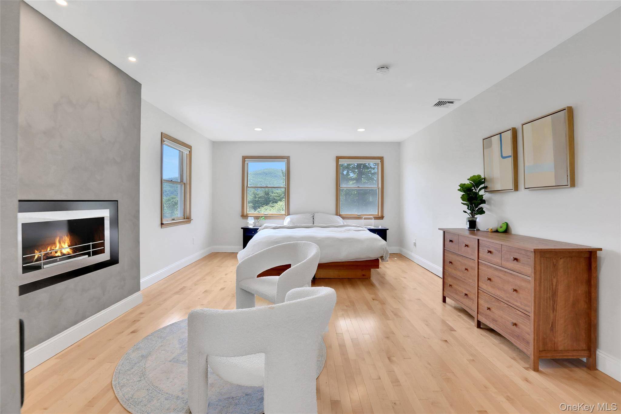 4 Bedroom Home for Sale in Fishkill - New York - USA - 4
