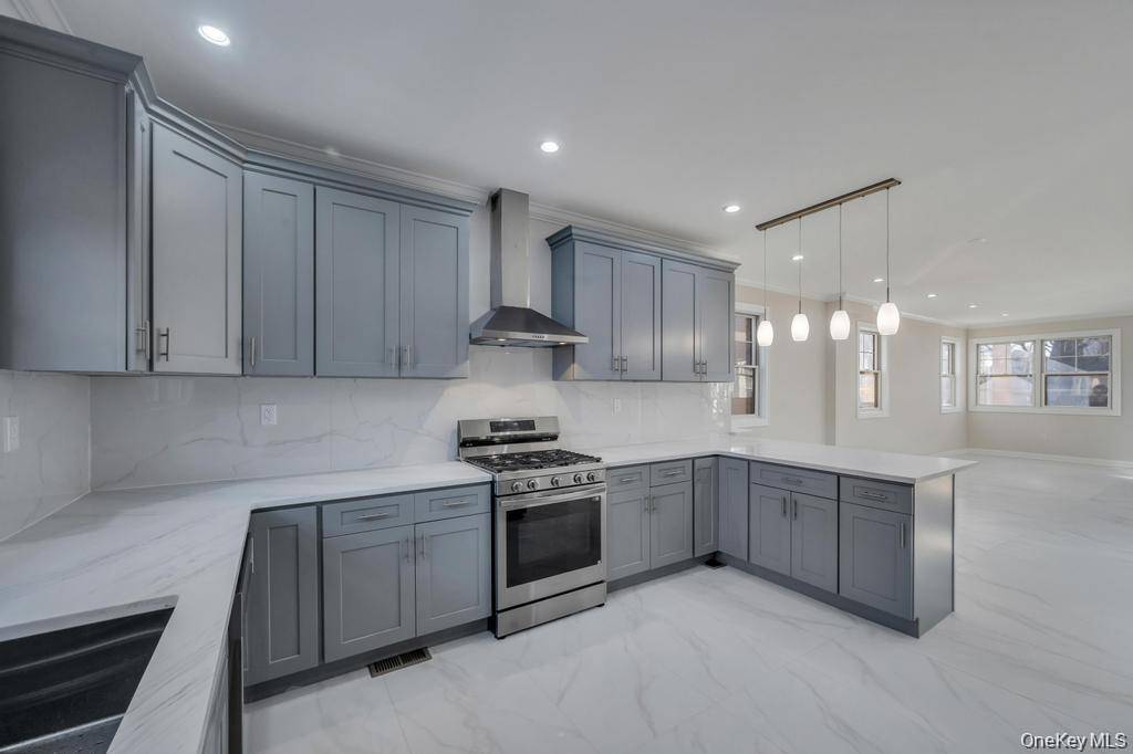 Casa de 4 Dormitorios en Venta en Floral Park - Nueva York - EE. UU. - 7