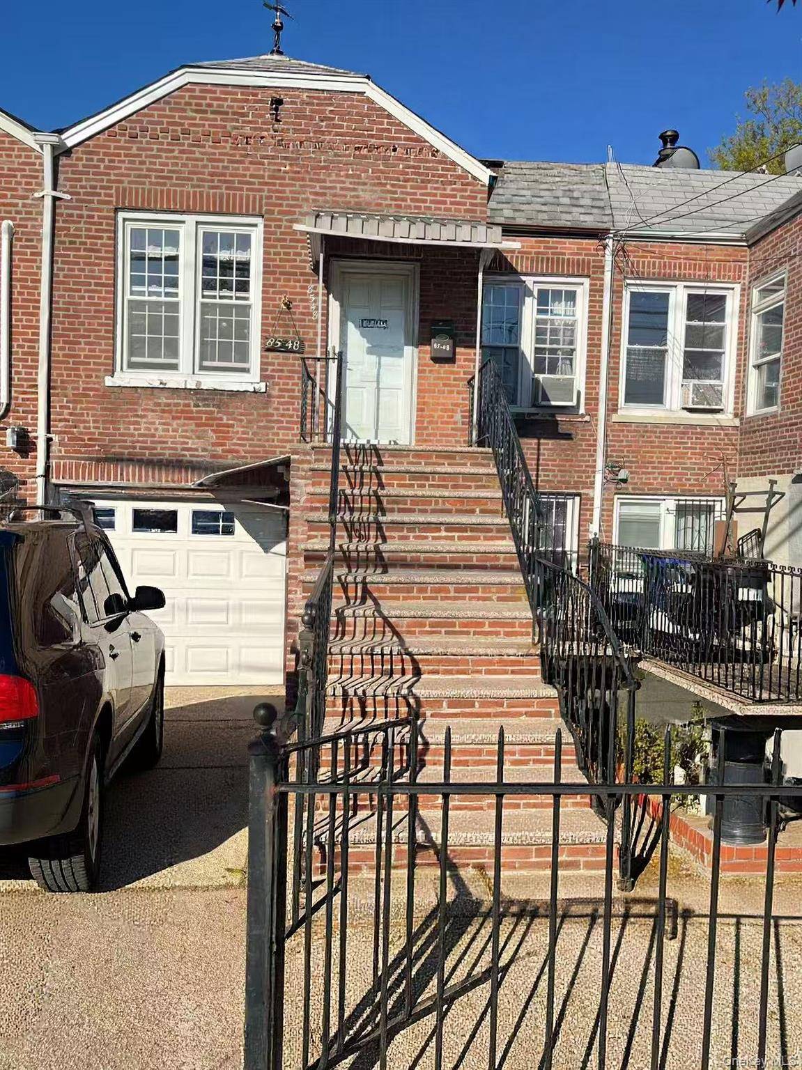 Casa com 4 Quartos à Venda em Floral Park - Nova Iorque - EUA - 6