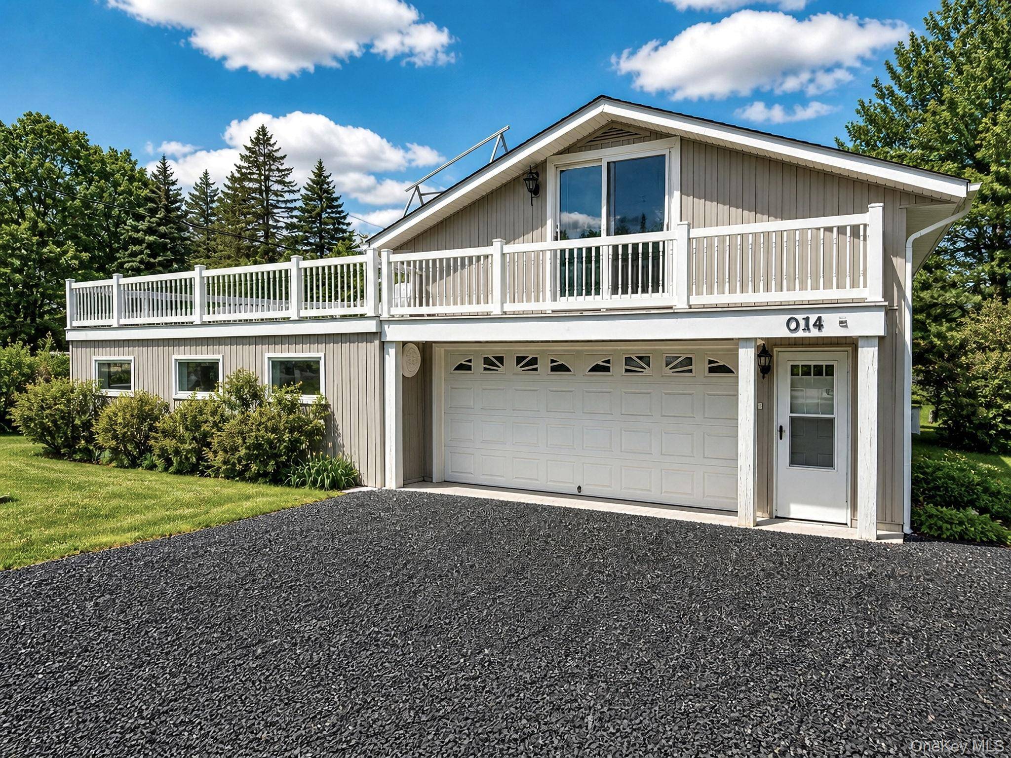 4 Bedroom Home for Sale in Florida - New York - USA - 1