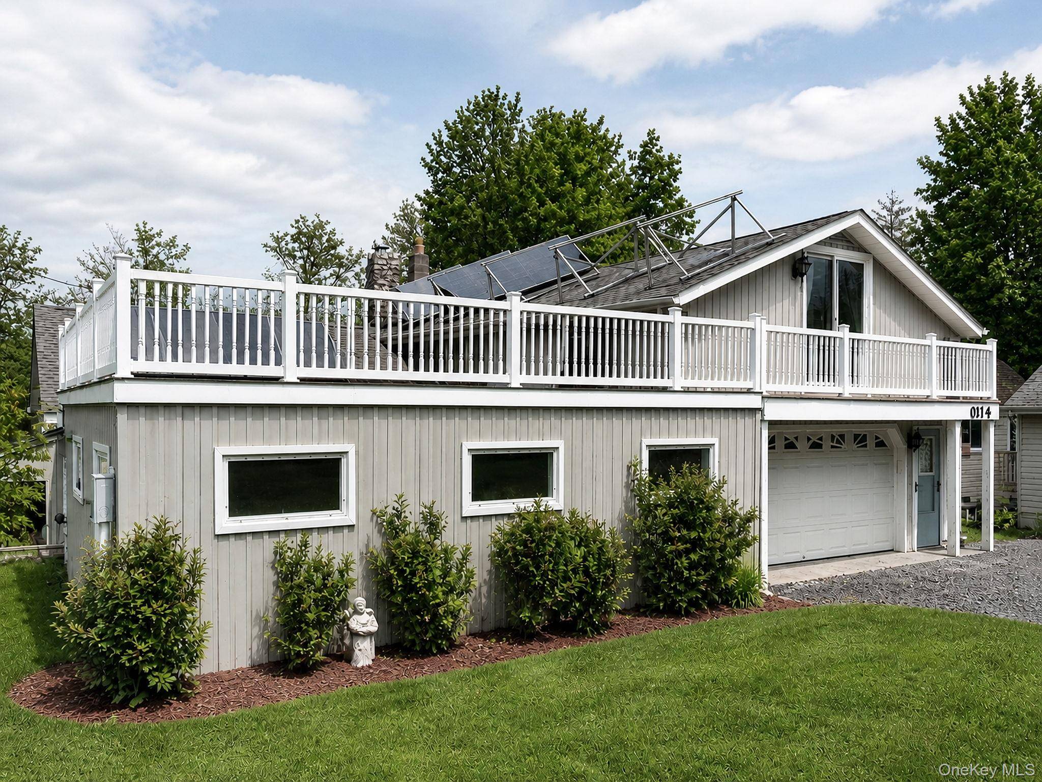4 Bedroom Home for Sale in Florida - New York - USA - 2