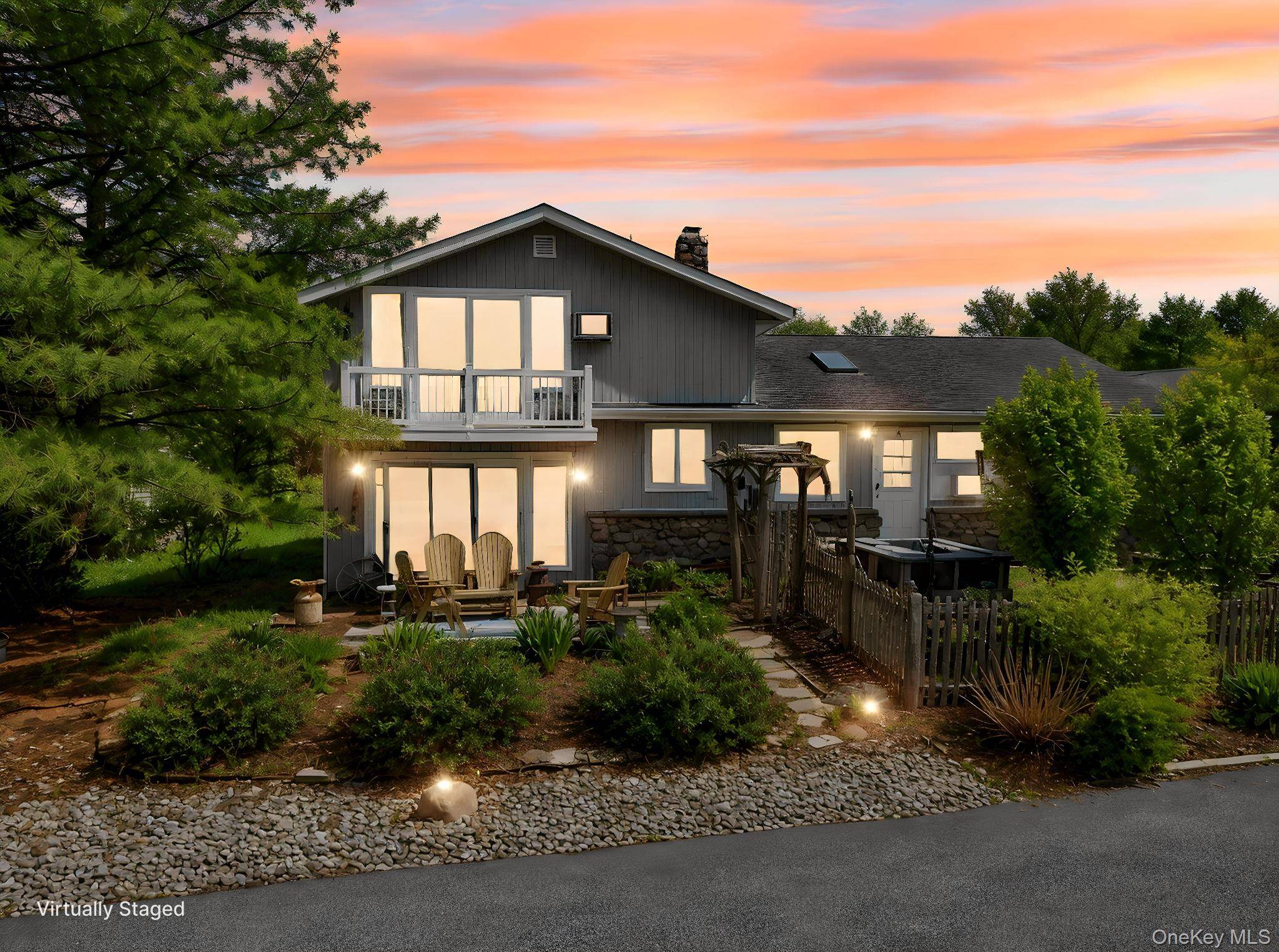 4 Bedroom Home for Sale in Florida - New York - USA - 4