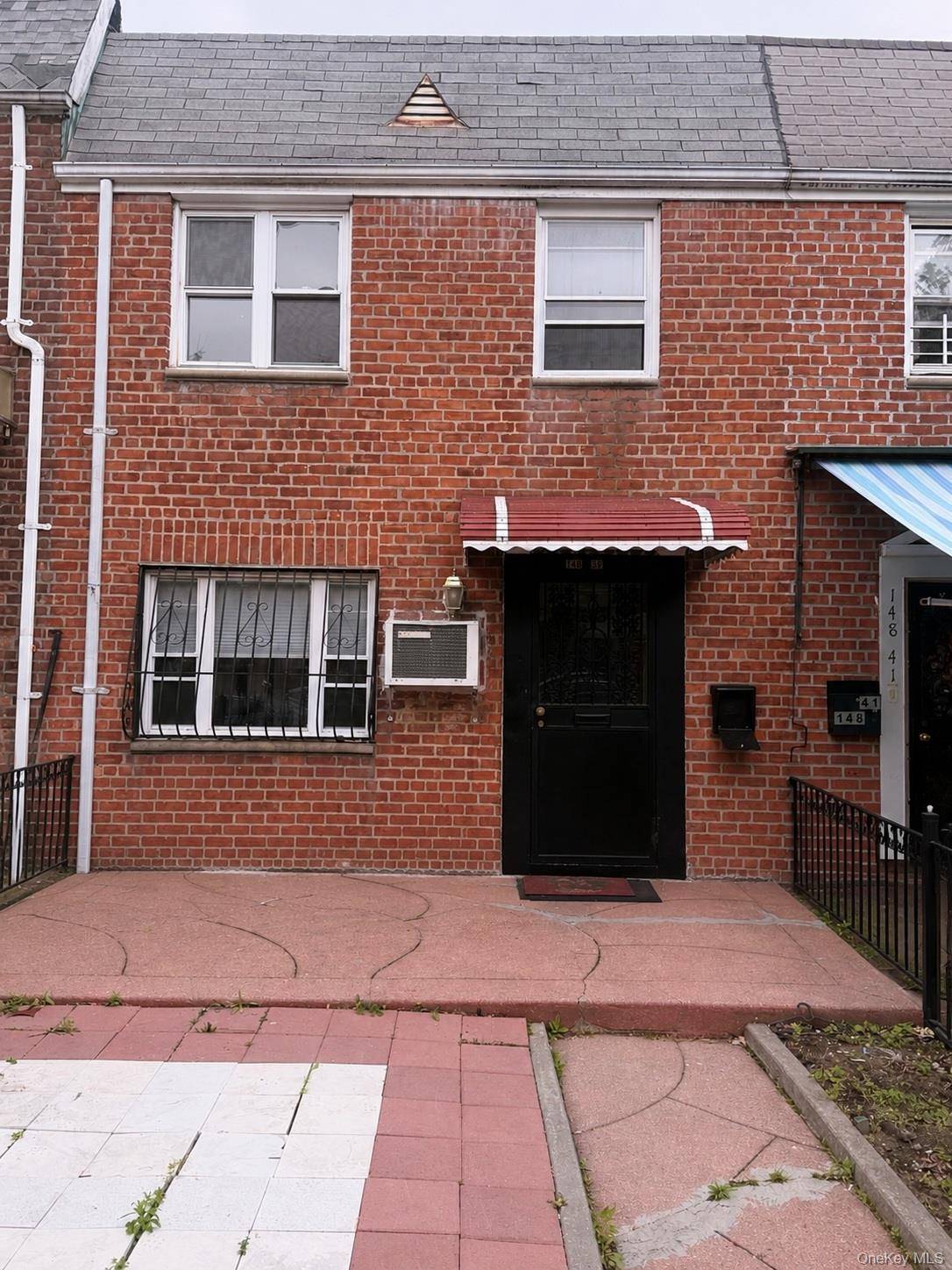 Casa de 4 Dormitorios en Venta en Flushing - Nueva York - EE. UU. - 1