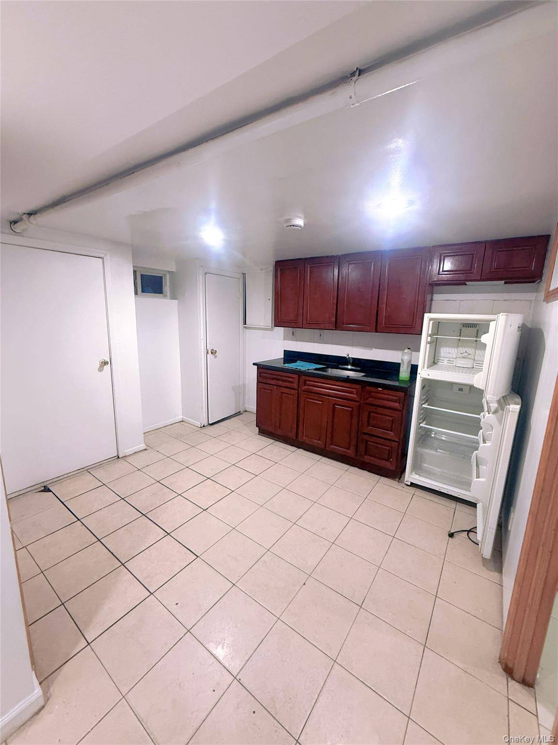 Casa de 4 Dormitorios en Venta en Flushing - Nueva York - EE. UU. - 2