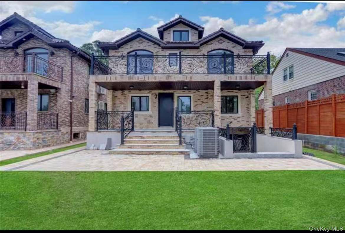 Casa com 4 Quartos à Venda em Flushing - Nova Iorque - EUA - 3