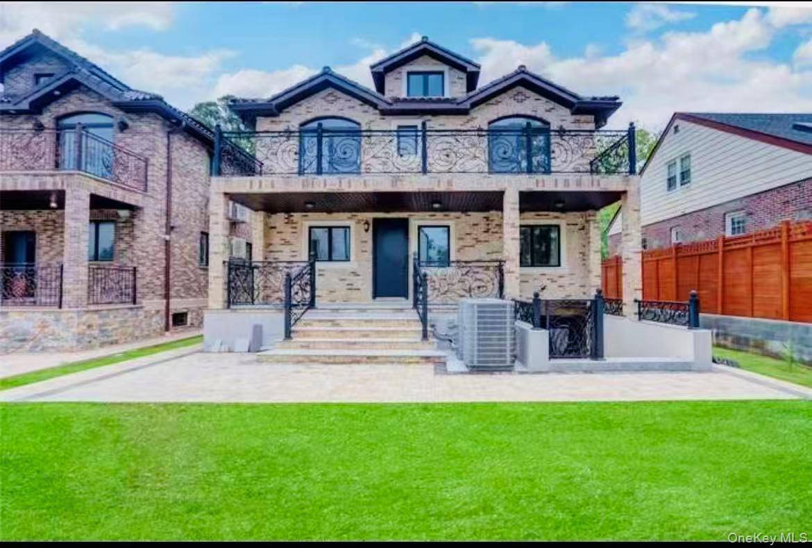 Casa com 4 Quartos à Venda em Flushing - Nova Iorque - EUA - 4