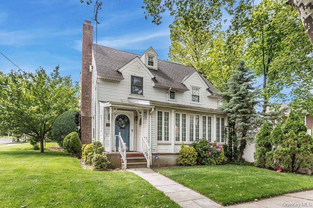 Casa com 4 Quartos à Venda em Flushing - Nova Iorque - EUA - 1