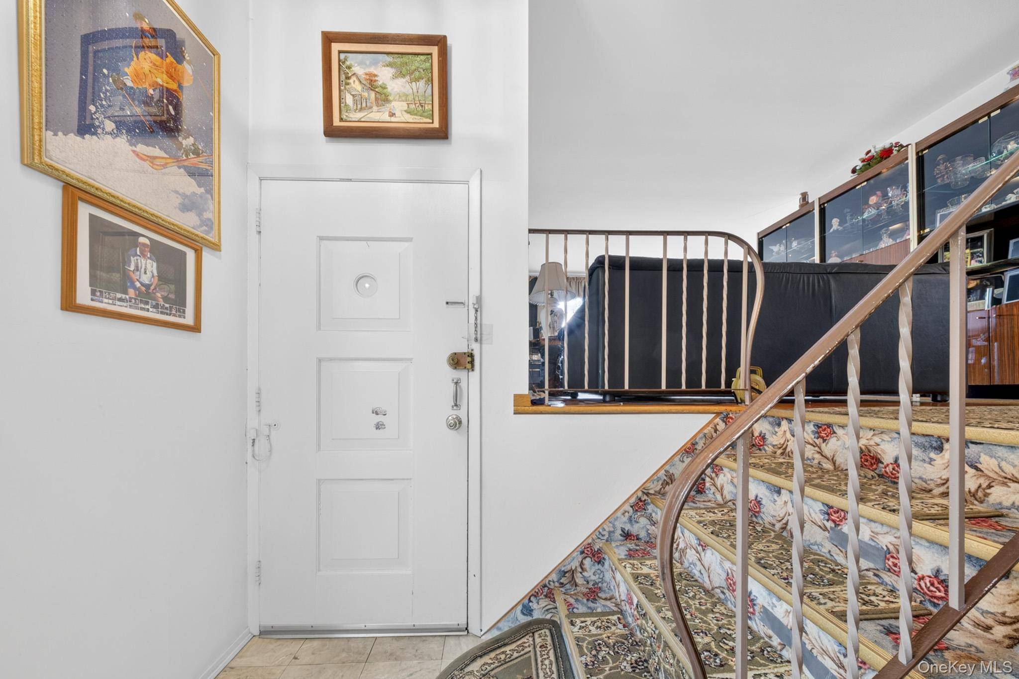 4 Bedroom Home for Sale in Flushing - New York - USA - 4