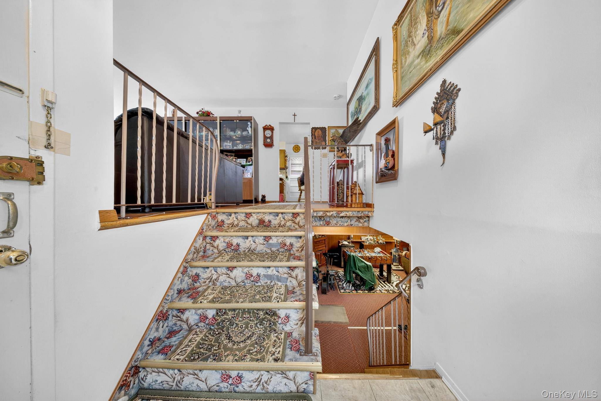 4 Bedroom Home for Sale in Flushing - New York - USA - 5
