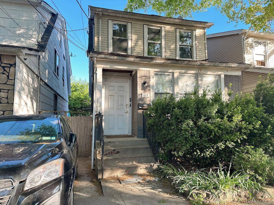 Casa com 4 Quartos à Venda em Flushing - Nova Iorque - EUA - 2