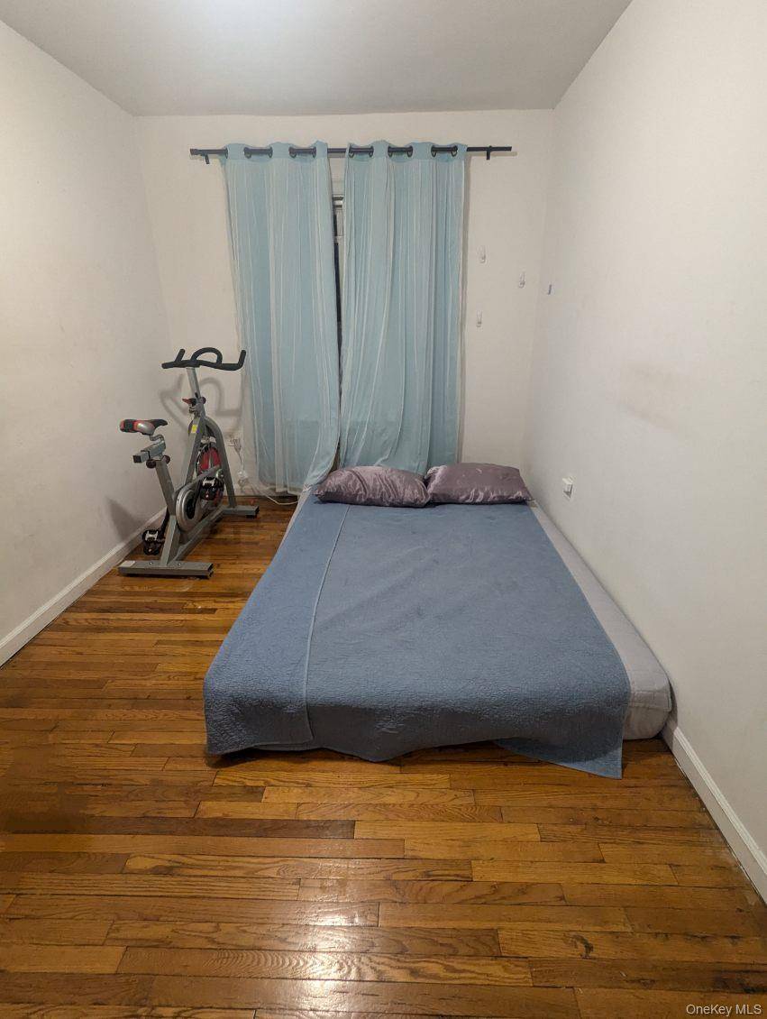 Casa com 4 Quartos à Venda em Flushing - Nova Iorque - EUA - 4