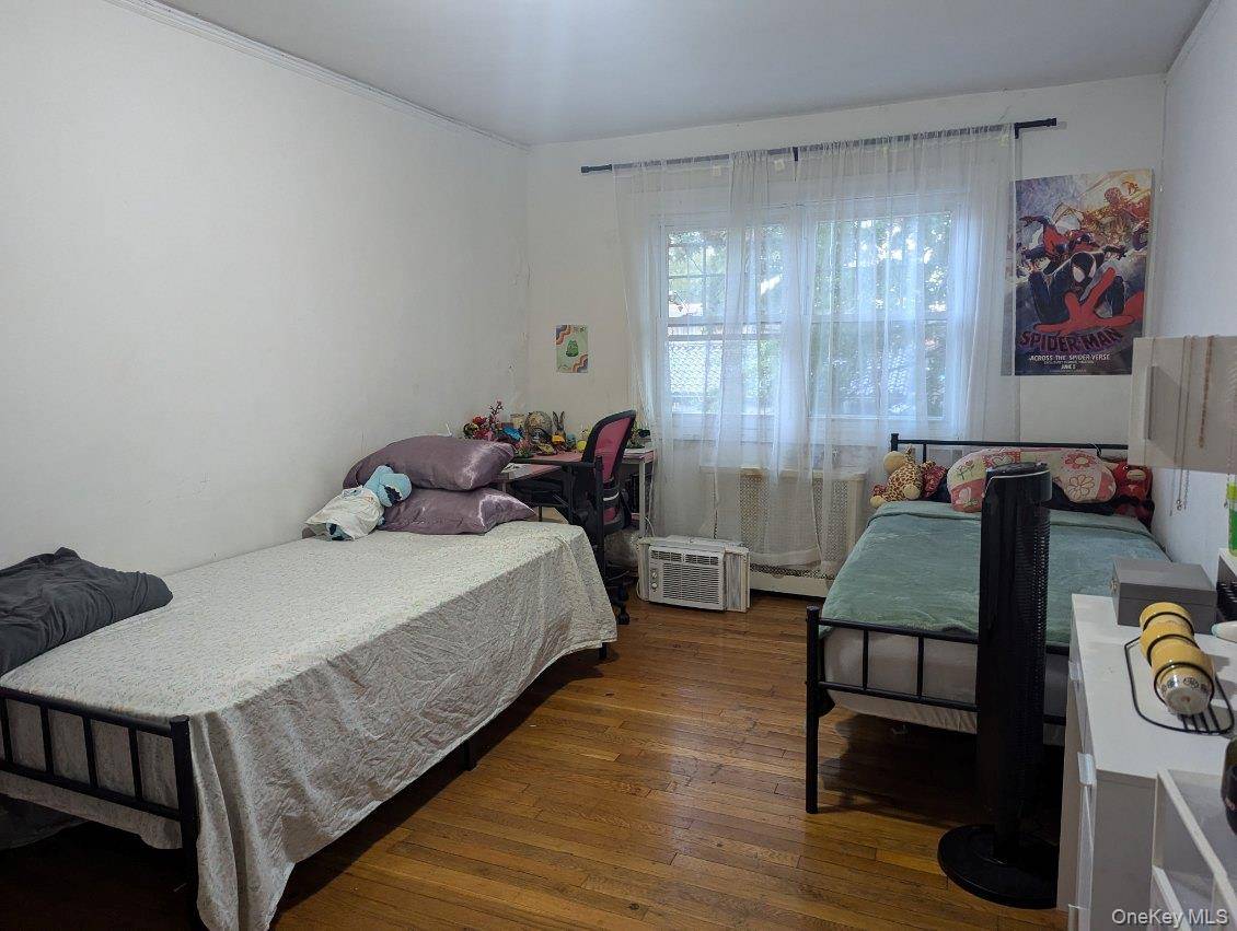 Casa com 4 Quartos à Venda em Flushing - Nova Iorque - EUA - 5