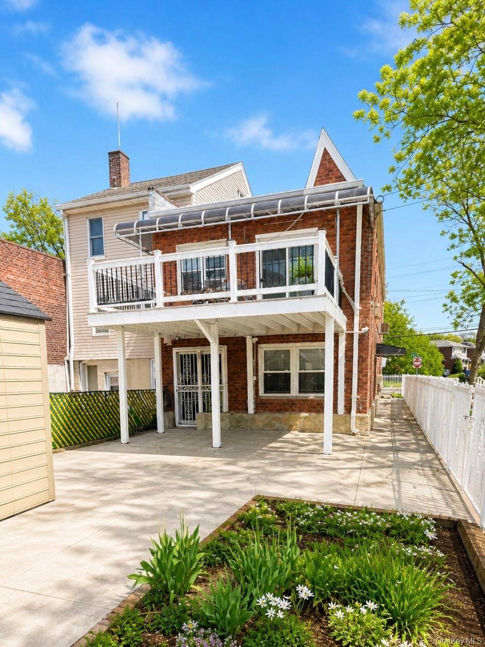 Casa de 4 Dormitorios en Venta en Flushing - Nueva York - EE. UU. - 2