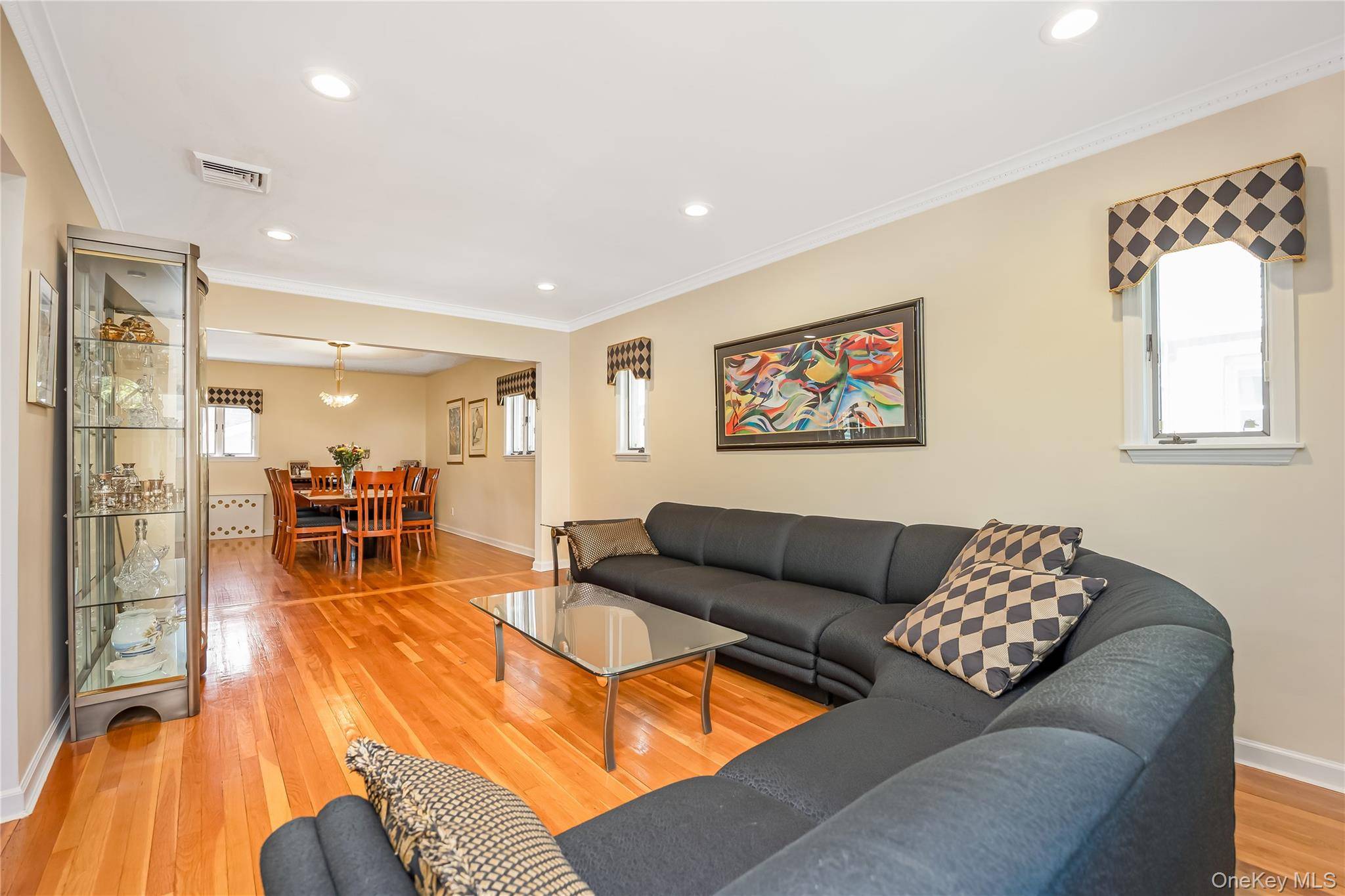 Casa com 4 Quartos à Venda em Fresh Meadows - Nova Iorque - EUA - 6