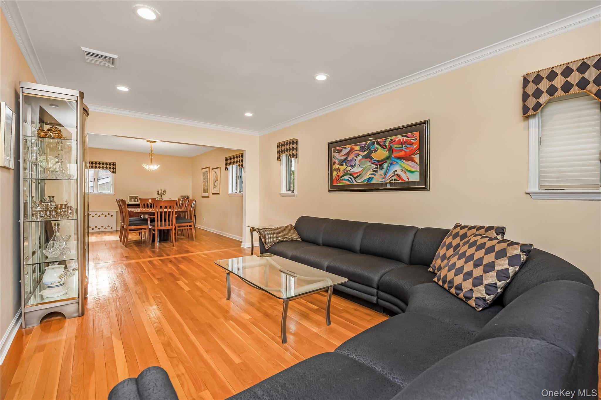 Casa com 4 Quartos à Venda em Fresh Meadows - Nova Iorque - EUA - 7