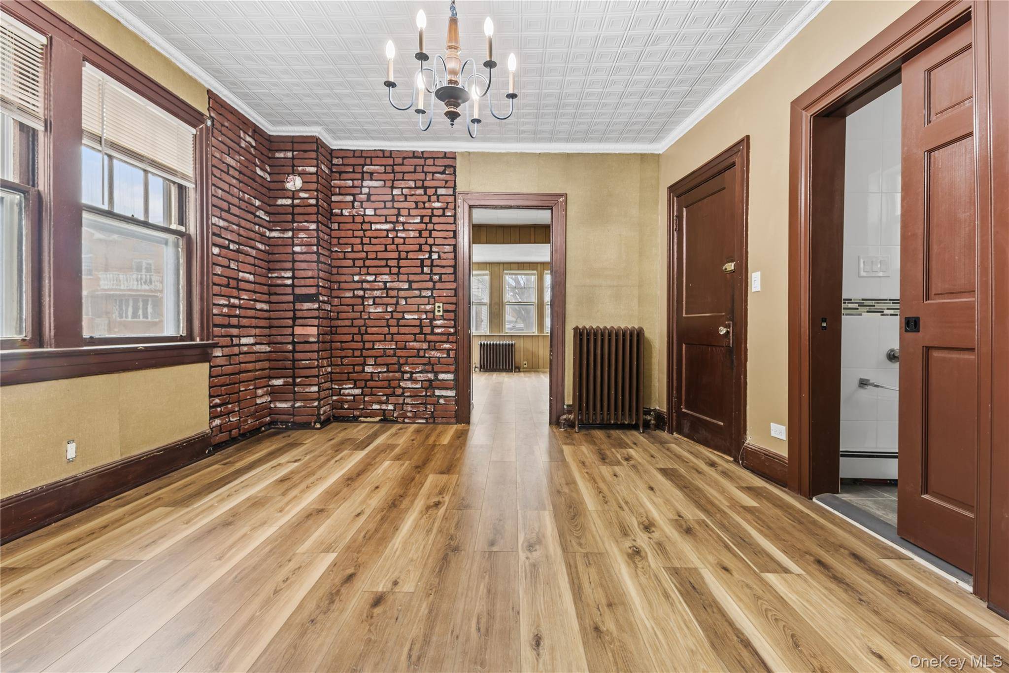 Casa com 4 Quartos à Venda em Fresh Meadows - Nova Iorque - EUA - 8