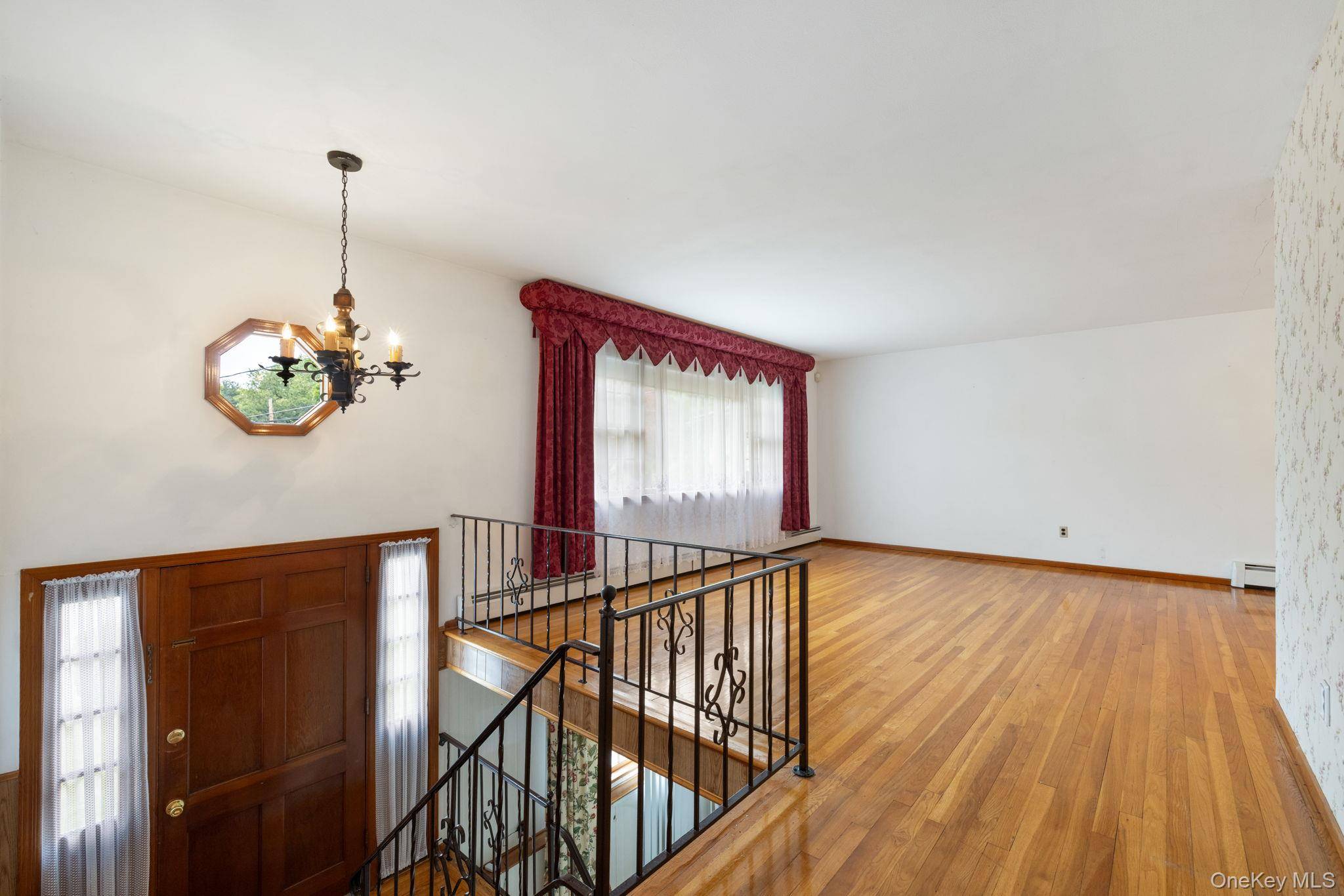 4 Bedroom Home for Sale in Garnerville - New York - USA - 4