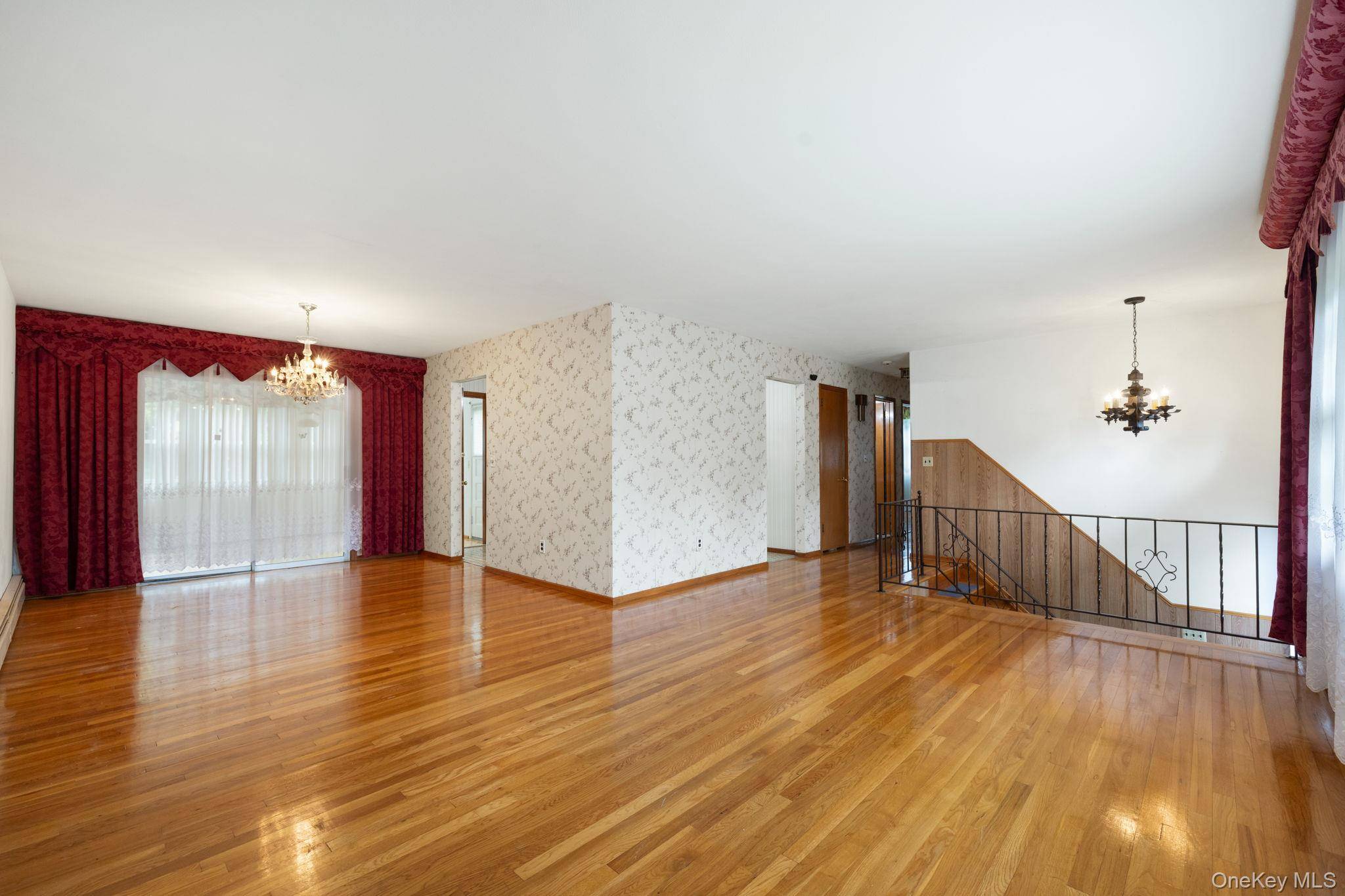 4 Bedroom Home for Sale in Garnerville - New York - USA - 5