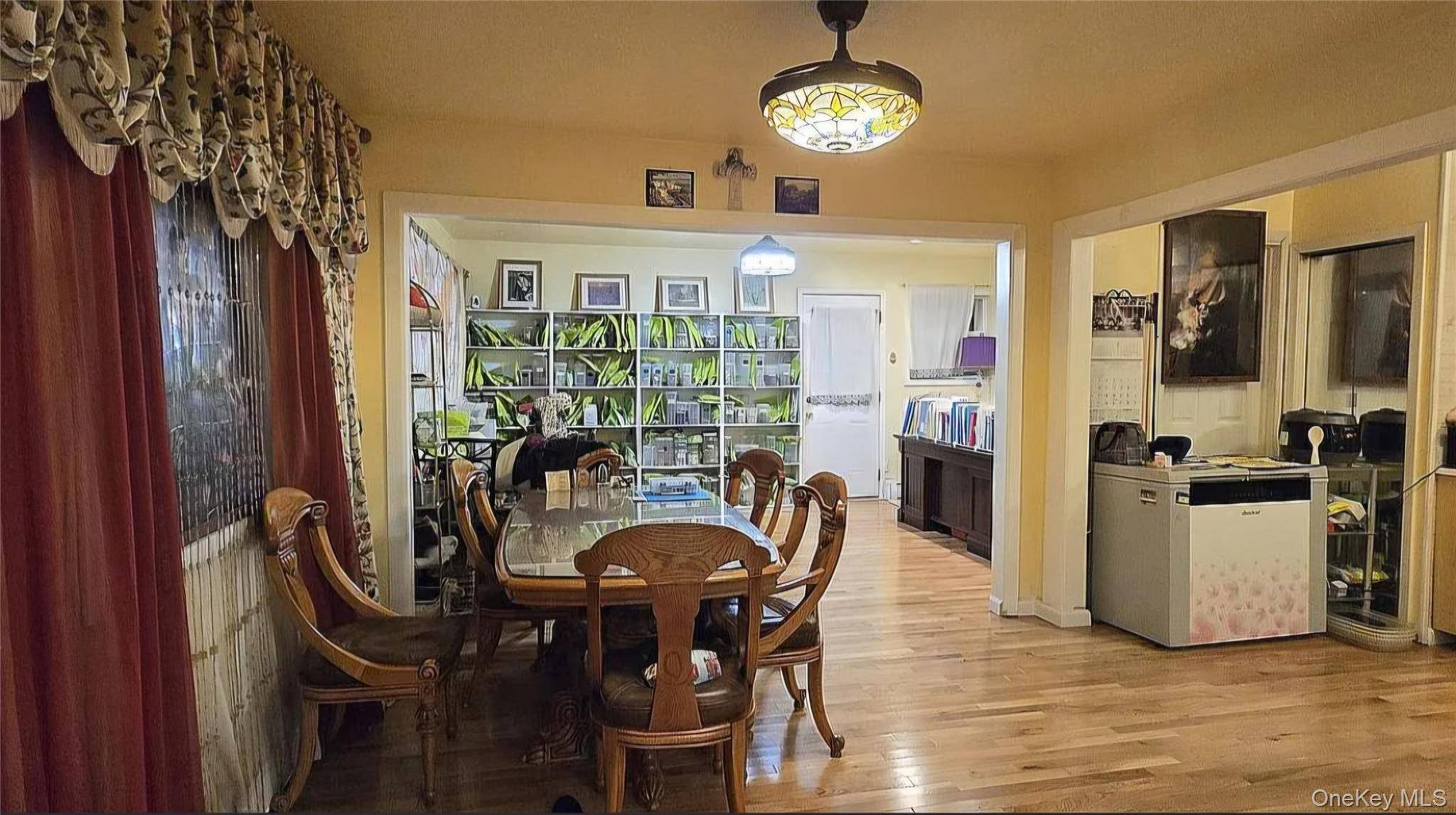Casa de 4 Dormitorios en Venta en Great Neck - Nueva York - EE. UU. - 8