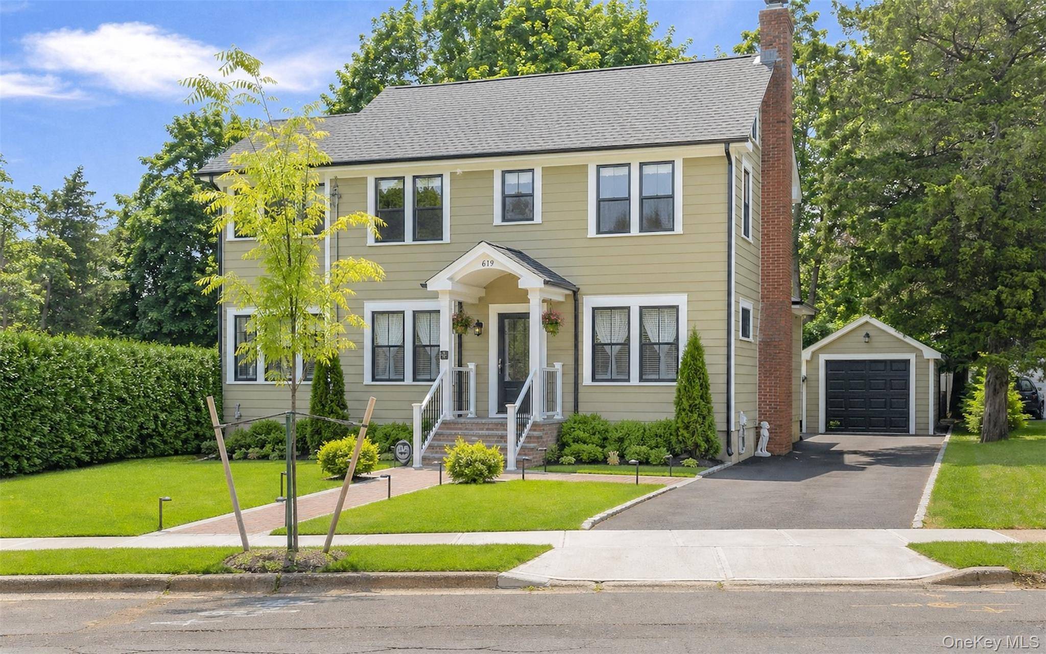 Maison de 4 Chambres à Vendre à Greenport, New York, États-Unis - 2