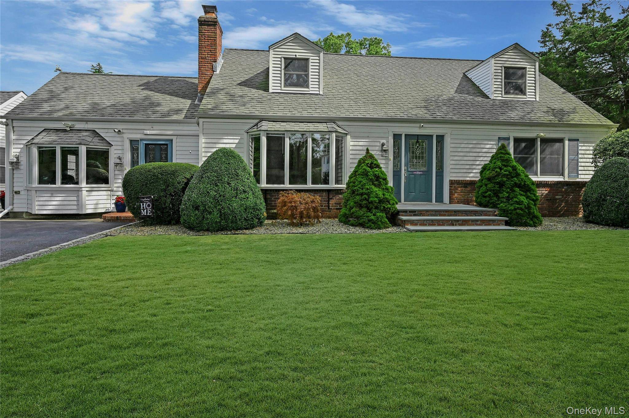 Maison de 4 Chambres à Vendre à Greenport, New York, États-Unis - 1