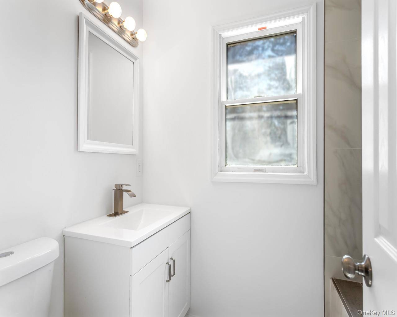 Casa de 4 Dormitorios en Venta en Greenport - Nueva York - EE. UU. - 6