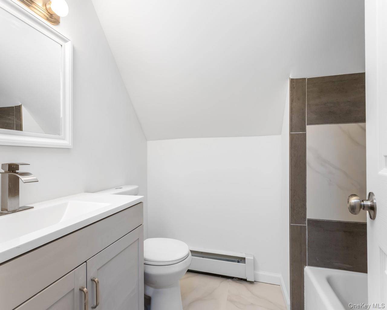 Casa de 4 Dormitorios en Venta en Greenport - Nueva York - EE. UU. - 7