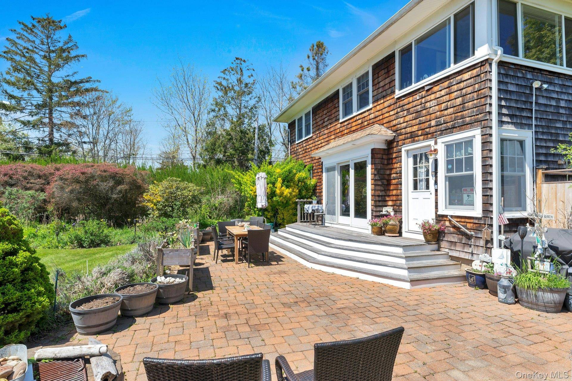 4 Bedroom Home for Sale in Greenport - New York - USA - 3