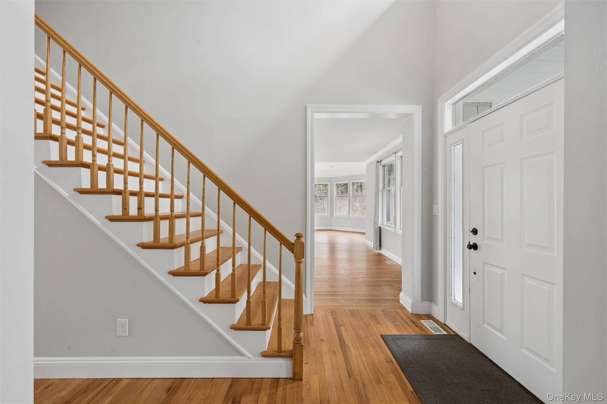 Casa de 4 Dormitorios en Venta en Hampton Bays - Nueva York - EE. UU. - 5