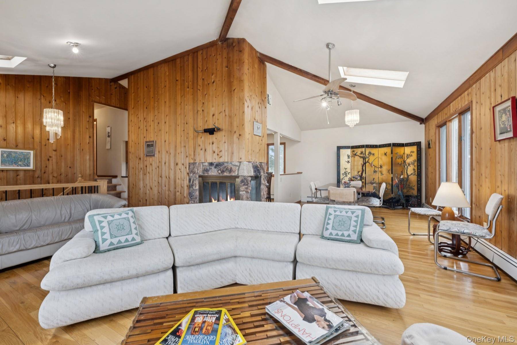 Casa de 4 Dormitorios en Venta en Hampton Bays - Nueva York - EE. UU. - 4