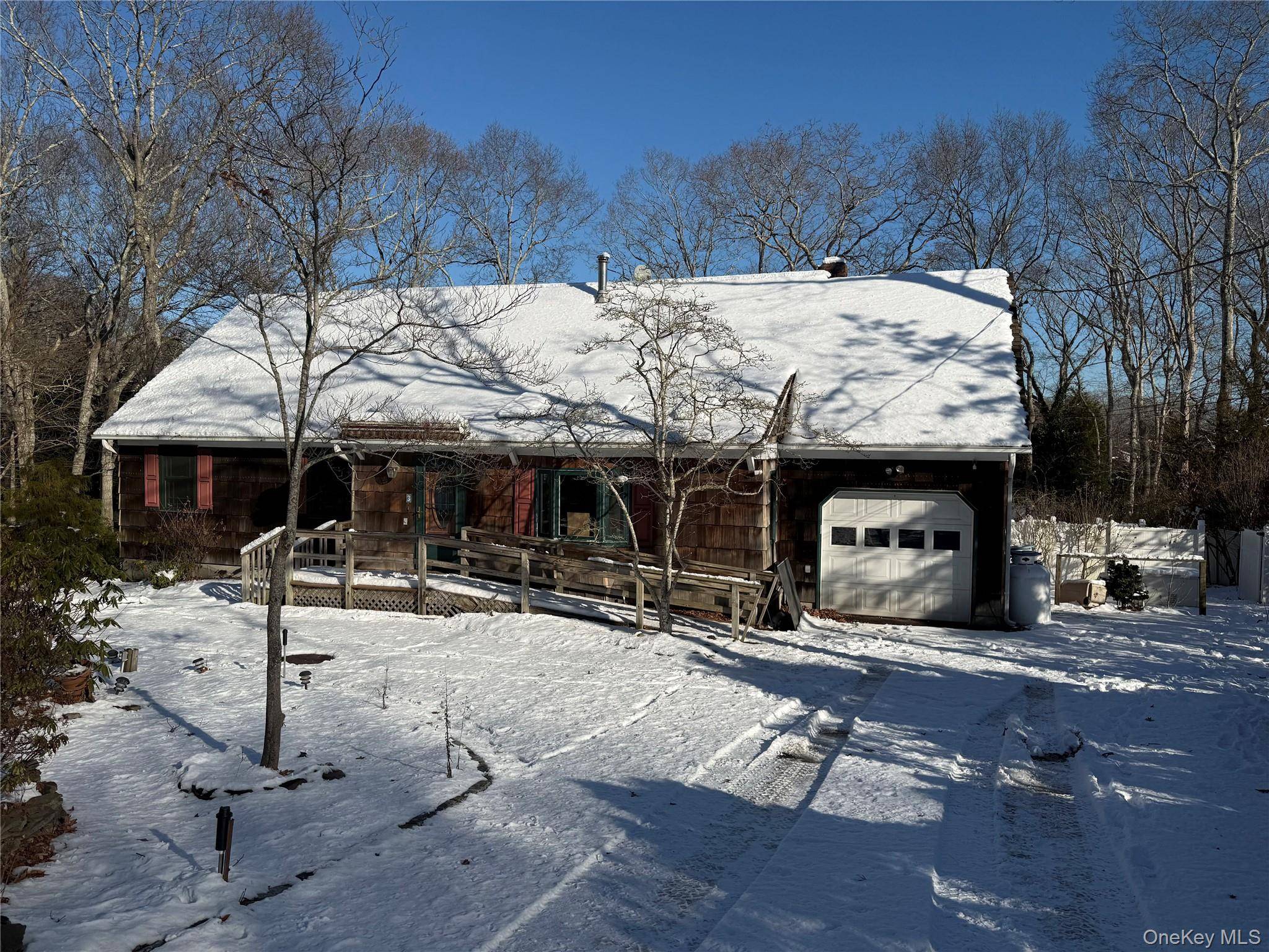 Maison 4 chambres à vendre à Hampton Bays - New York - États-Unis - 1