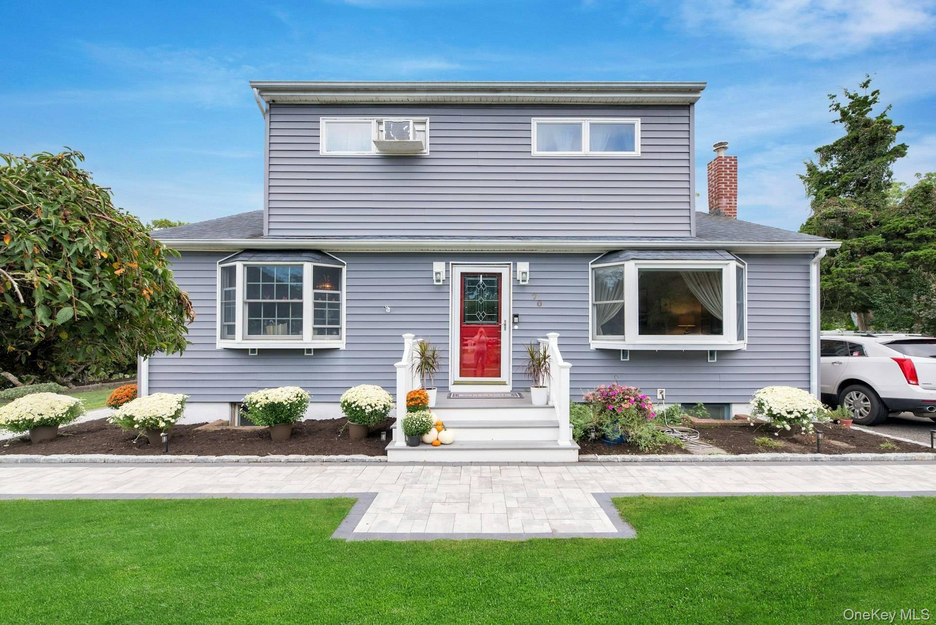 Casa de 4 Dormitorios en Venta en Hampton Bays - Nueva York - EE. UU. - 1