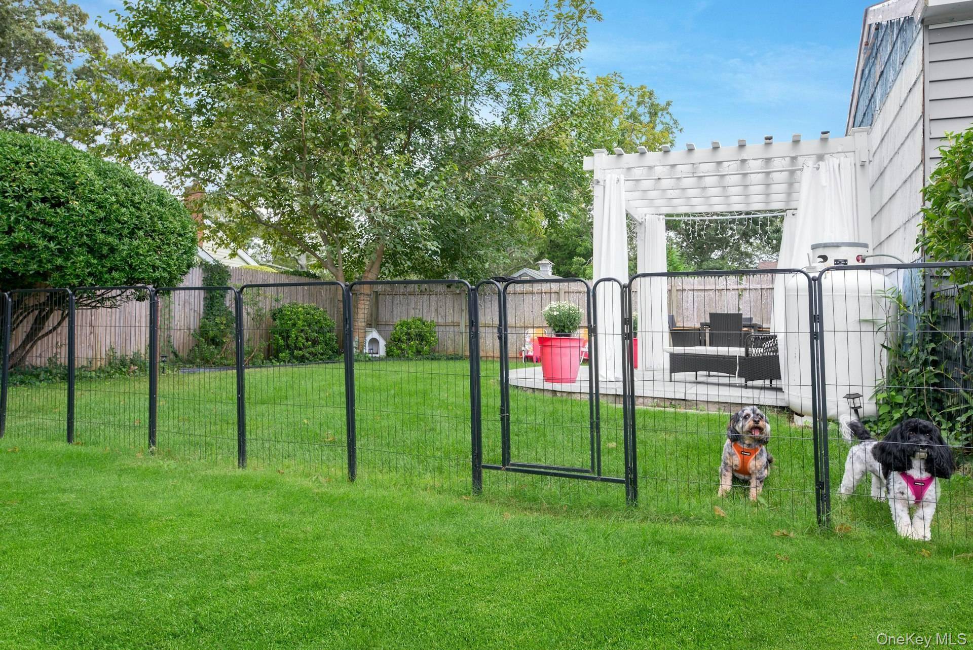 Casa de 4 Dormitorios en Venta en Hampton Bays - Nueva York - EE. UU. - 6