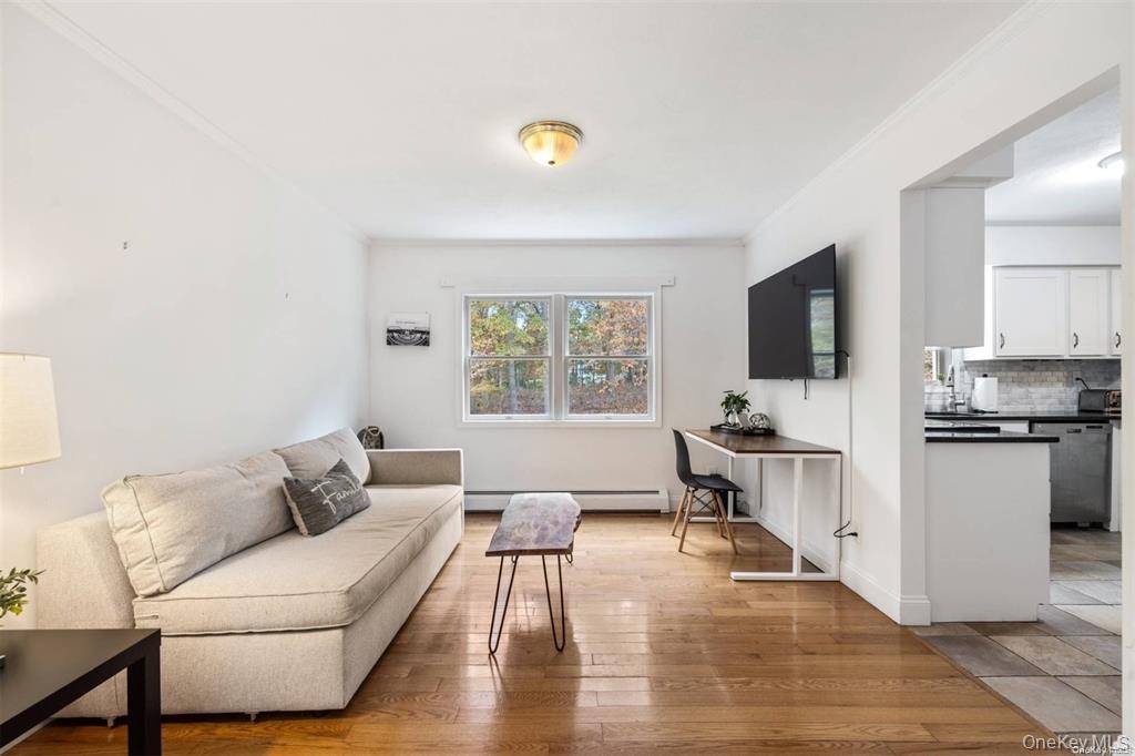 Casa de 4 Dormitorios en Venta en Hampton Bays - Nueva York - EE. UU. - 3